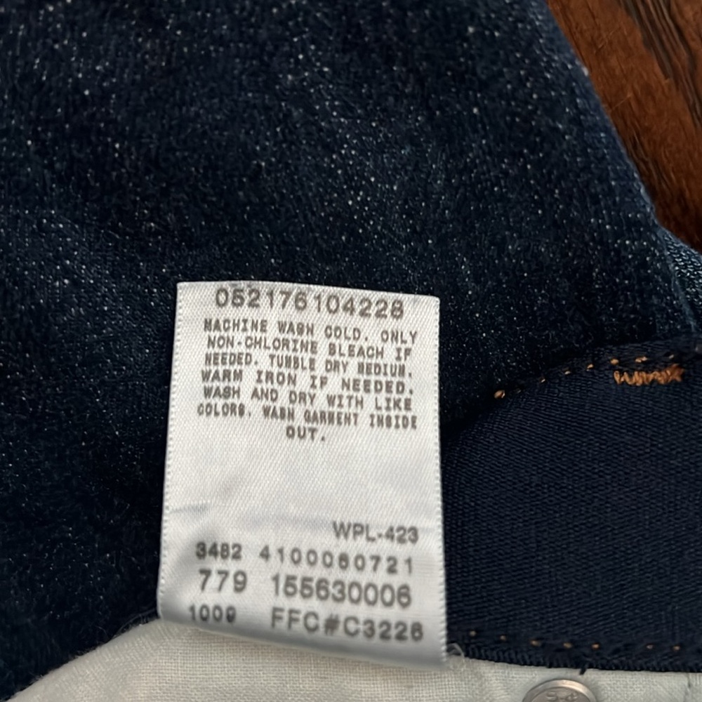 Levi's Women's Boot Cut Jeans - Indigo - Picture 11 of 11